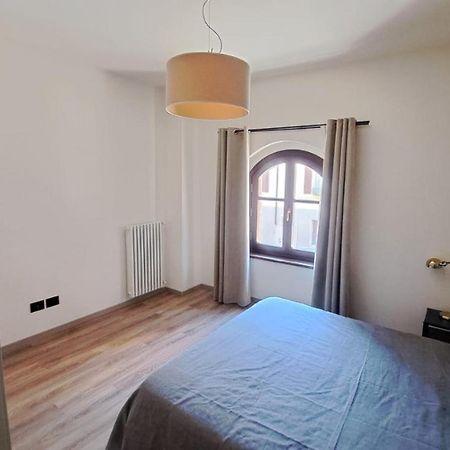 Domus Acaja Apartment Pinerolo ภายนอก รูปภาพ